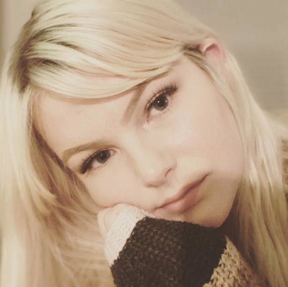 Meet the Posher Other - Meet your Posher, Mallory